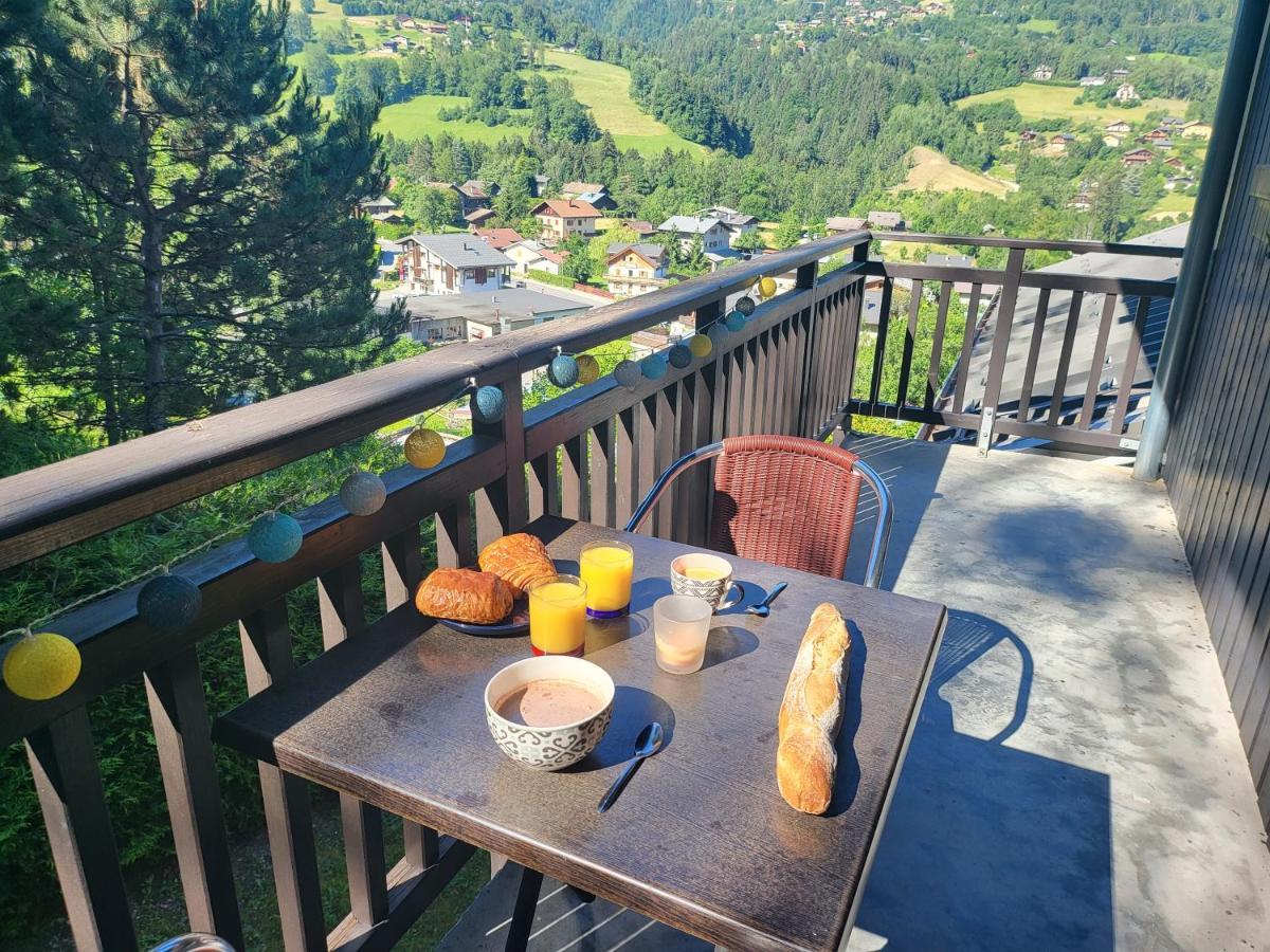 Appartement Dans Chalet Avec Piscine Couverte Saint-Gervais-les-Bains Luaran gambar
