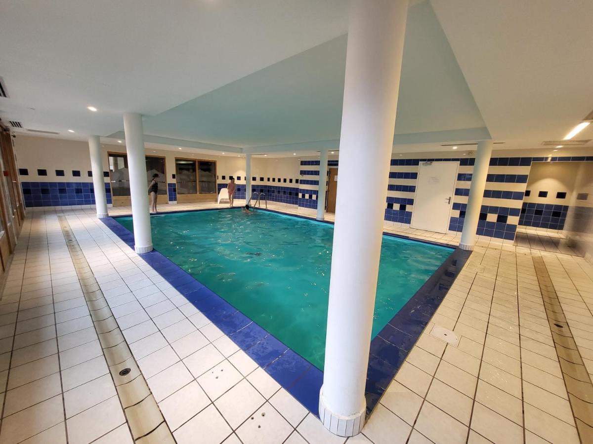 Appartement Dans Chalet Avec Piscine Couverte Saint-Gervais-les-Bains Luaran gambar