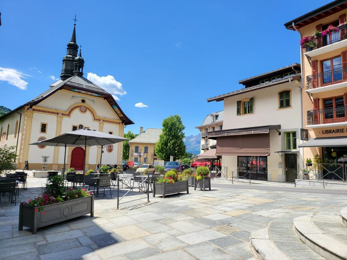 Appartement Dans Chalet Avec Piscine Couverte Saint-Gervais-les-Bains Luaran gambar